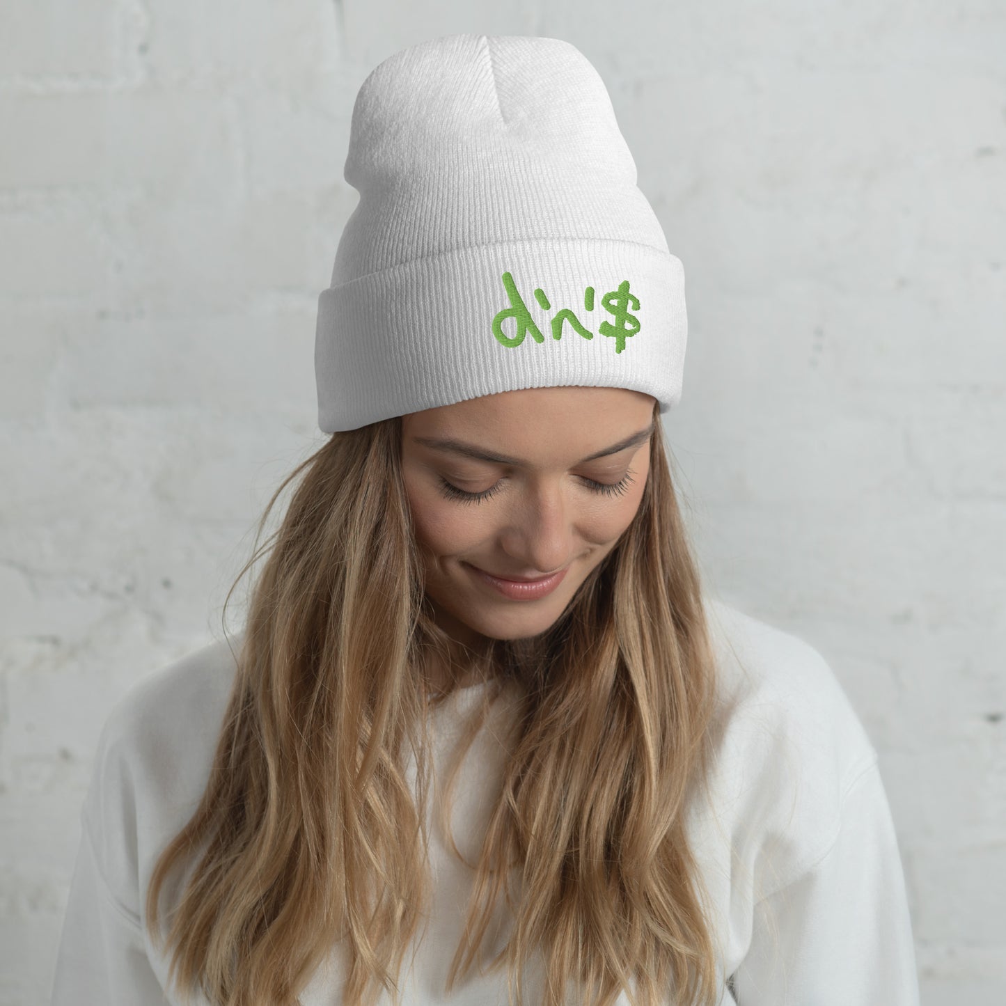 dn$ Cuffed Beanie